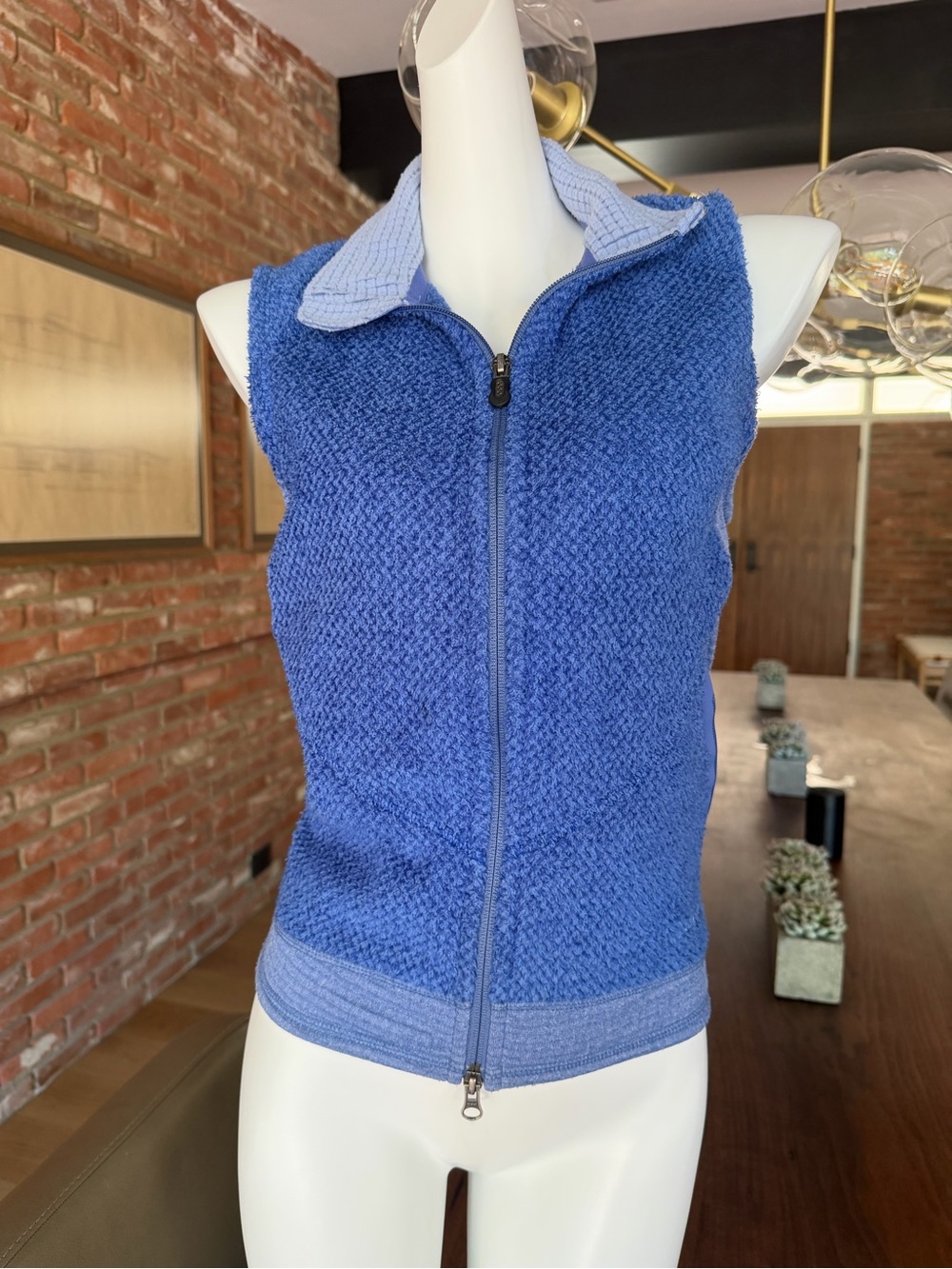 Patagonia Textured Zip-Up Sleeveless Vest